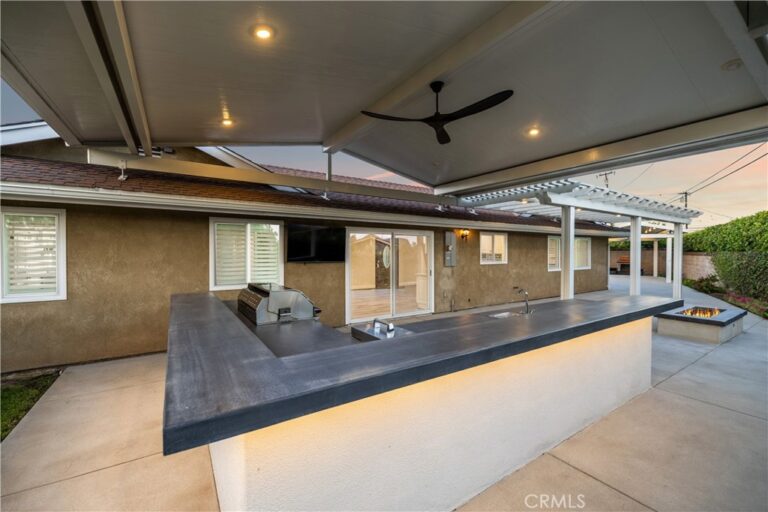 1620 Victoria Place, La Verne