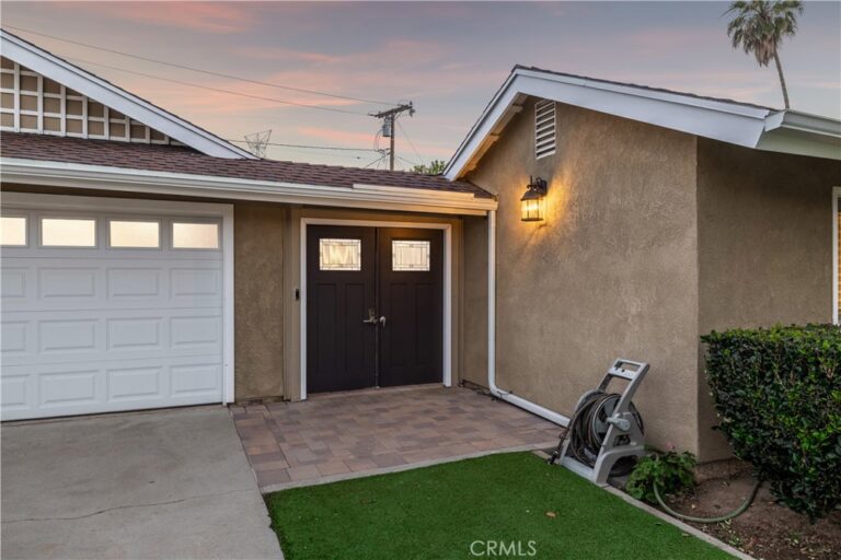 1620 Victoria Place, La Verne