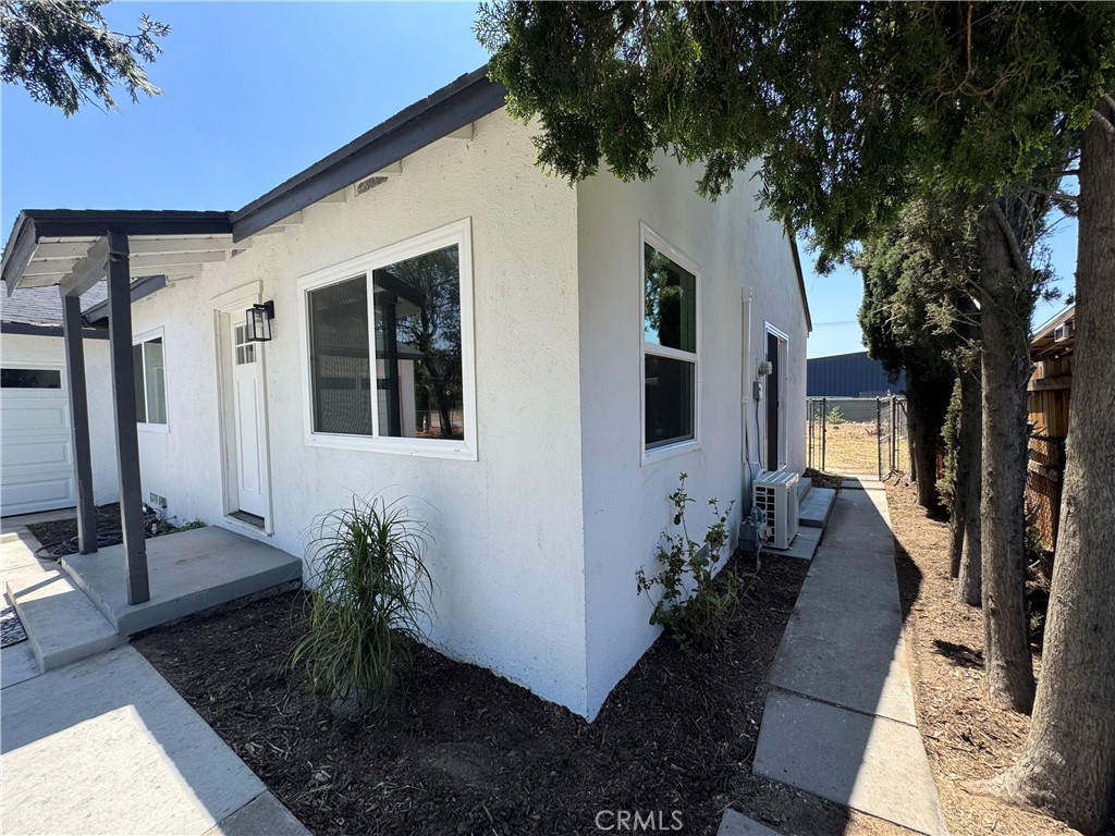 16229 Hunter St, Fontana