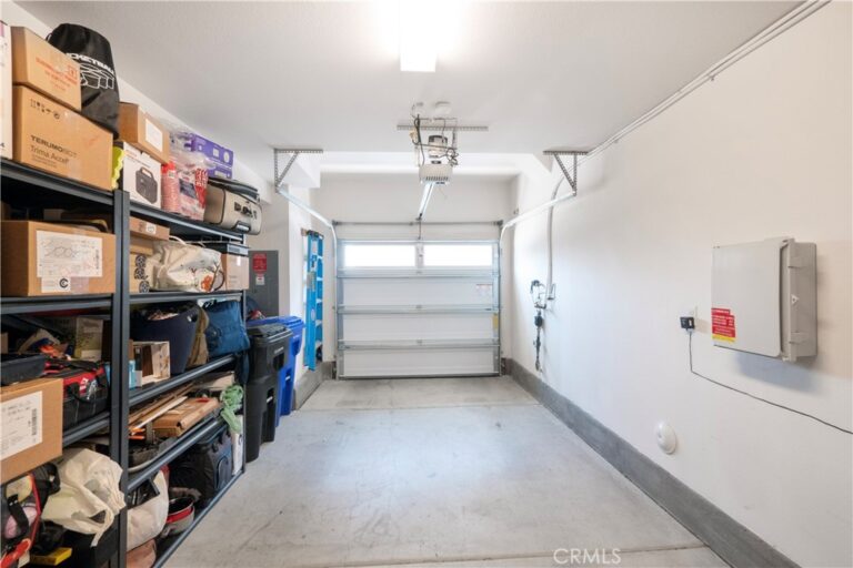 16570 Wyndham #1, Fontana