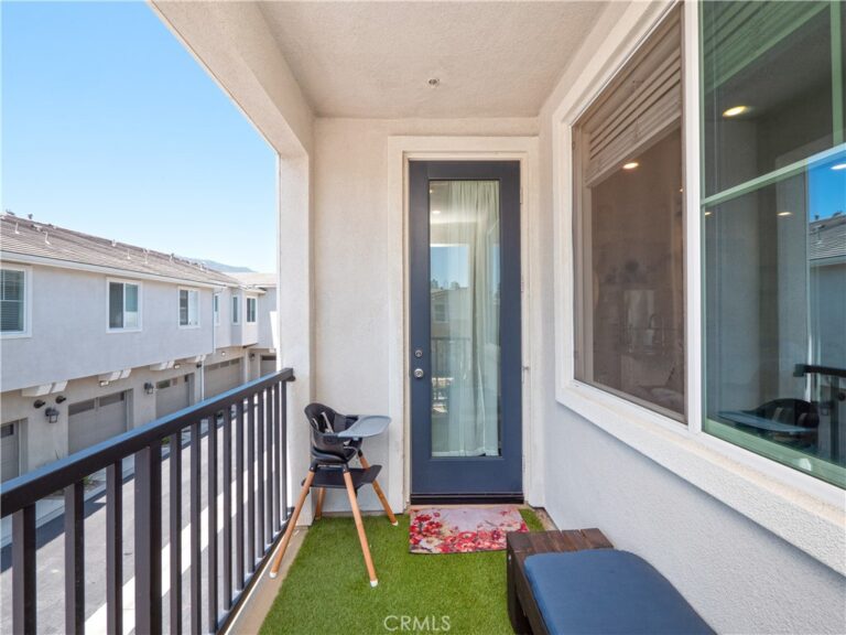 16570 Wyndham #1, Fontana