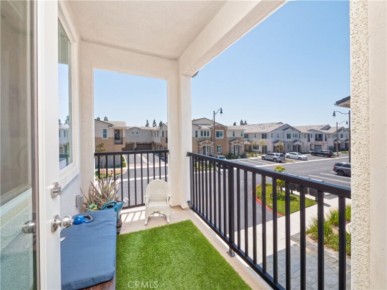16570 Wyndham #1, Fontana