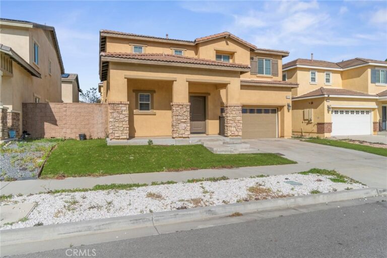 16774 Cherry Tree Lane, Fontana