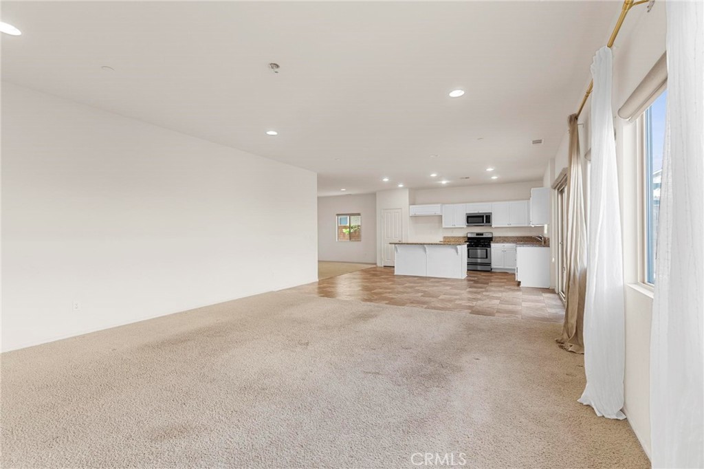 16774 Cherry Tree Lane, Fontana
