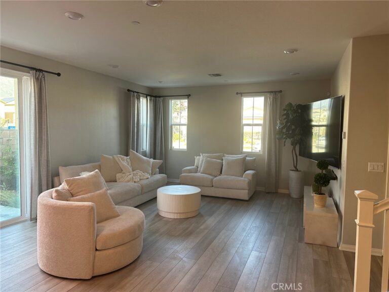 1703 Almond Tree, Upland