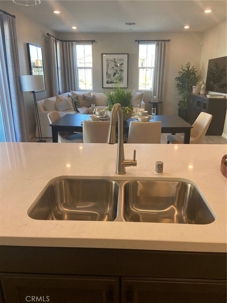 1703 Almond Tree, Upland