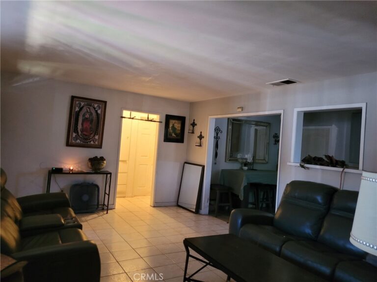 17746 Merrill, Fontana