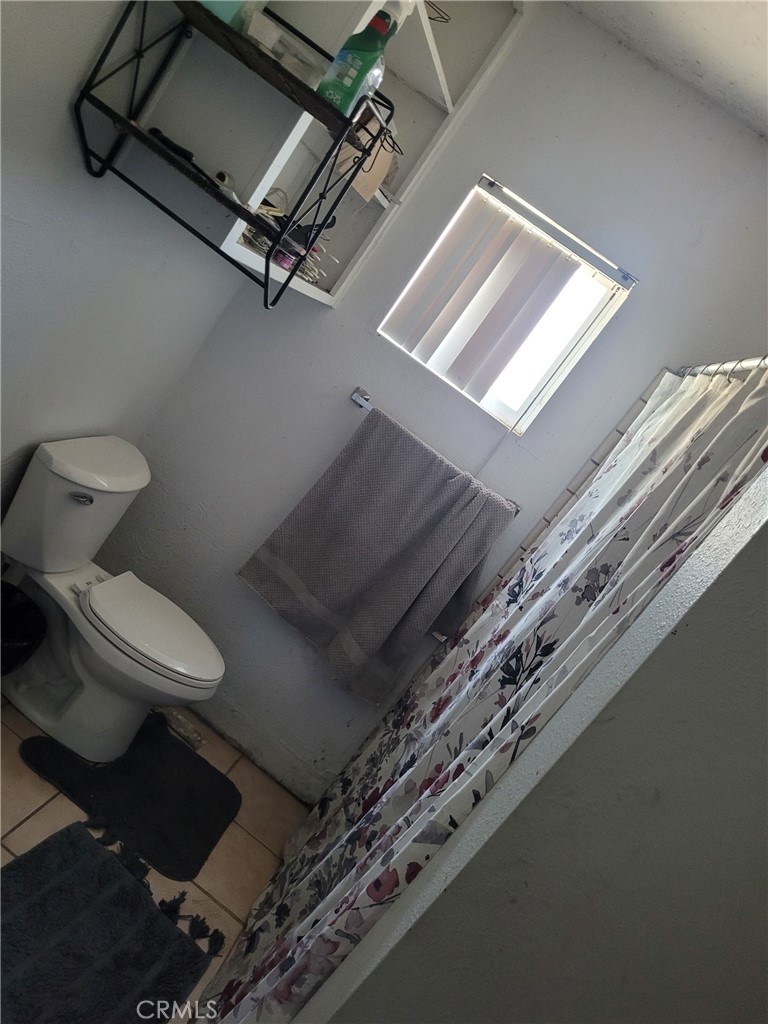 17746 Merrill, Fontana