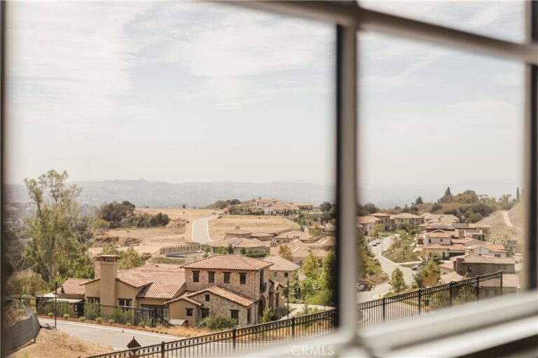 2005 Trail Ridge Lane, San Dimas