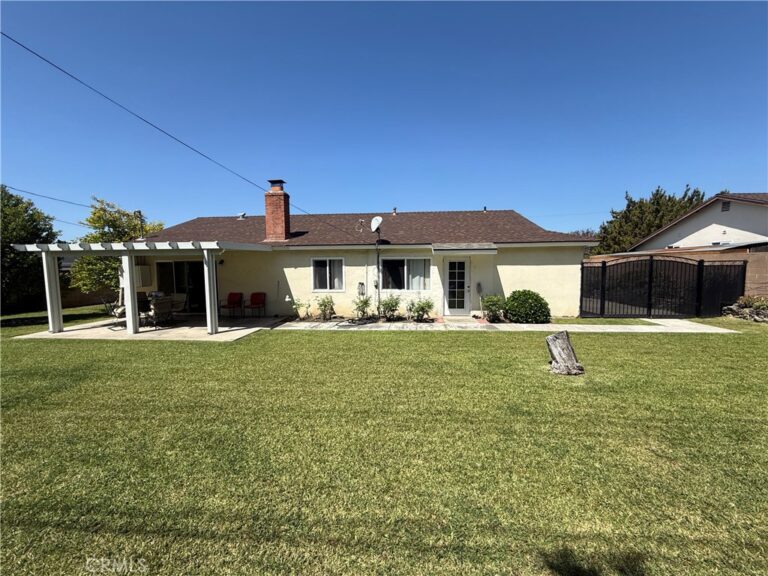 212 S Lone Hill, Glendora
