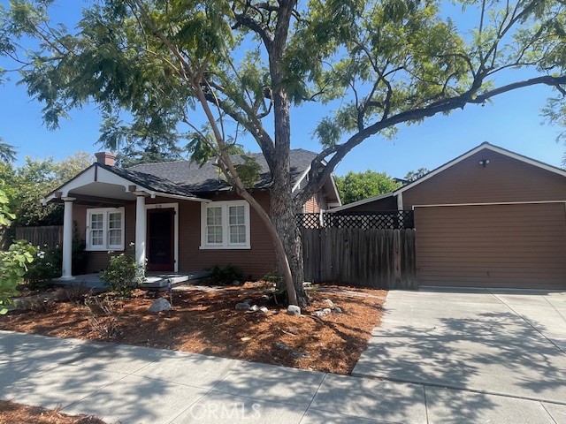 218 W 12th, Claremont