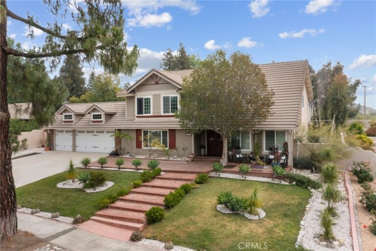 2240 N Campus Avenue, Upland