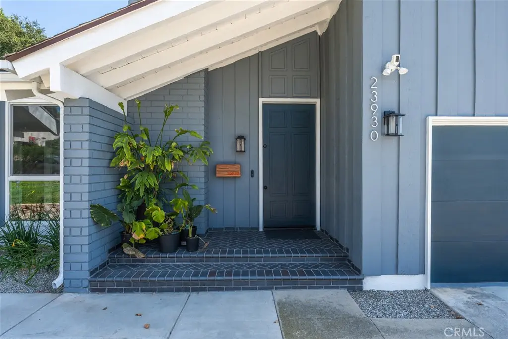 23930 Sapphire Canyon, Diamond Bar