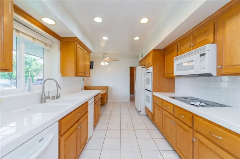 2847 N Monte Verde, Covina