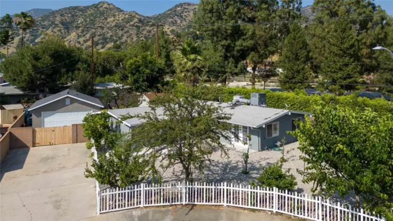 301 W Ashby Street, Azusa