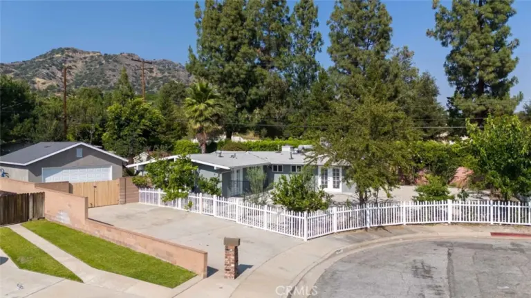 301 W Ashby Street, Azusa