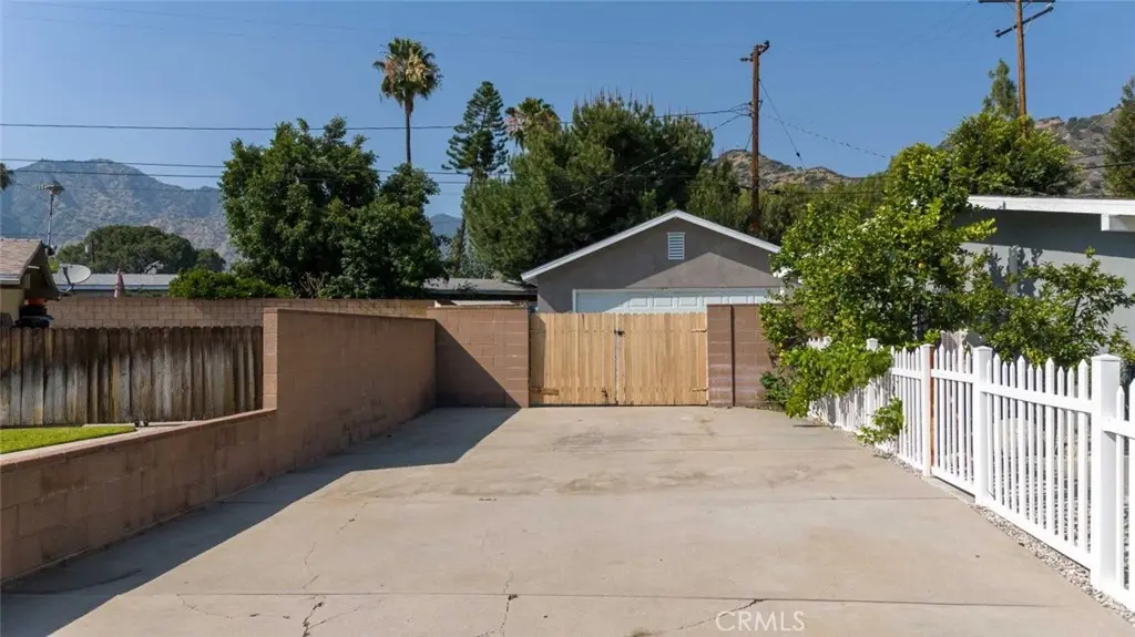 301 W Ashby Street, Azusa