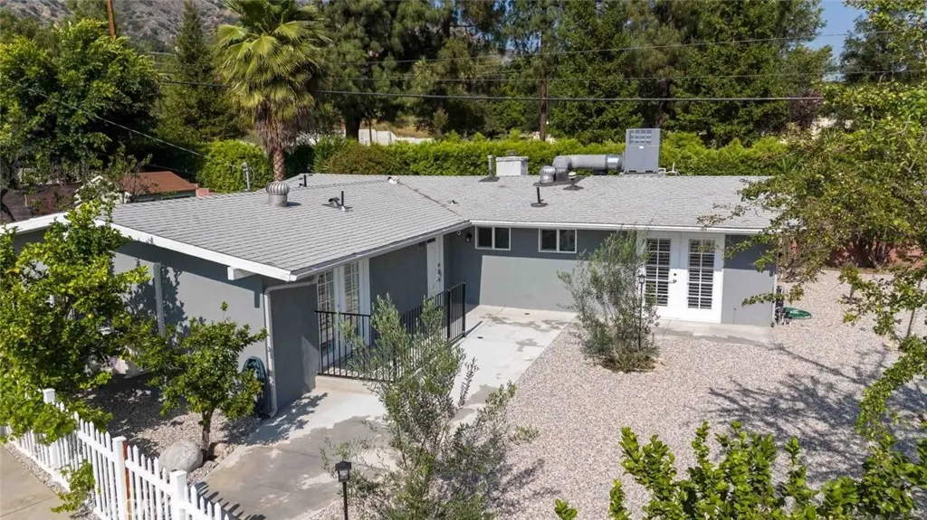 301 W Ashby Street, Azusa