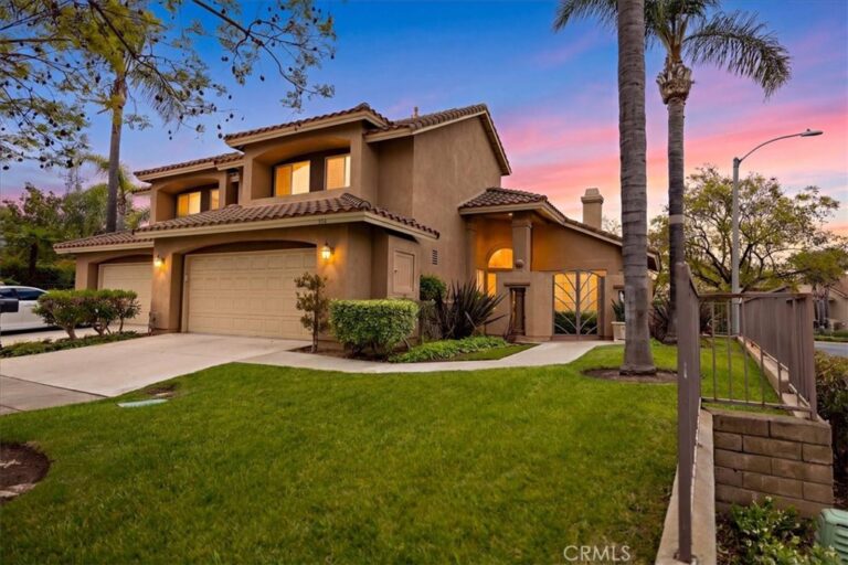 304 Calle Moreno, San Dimas