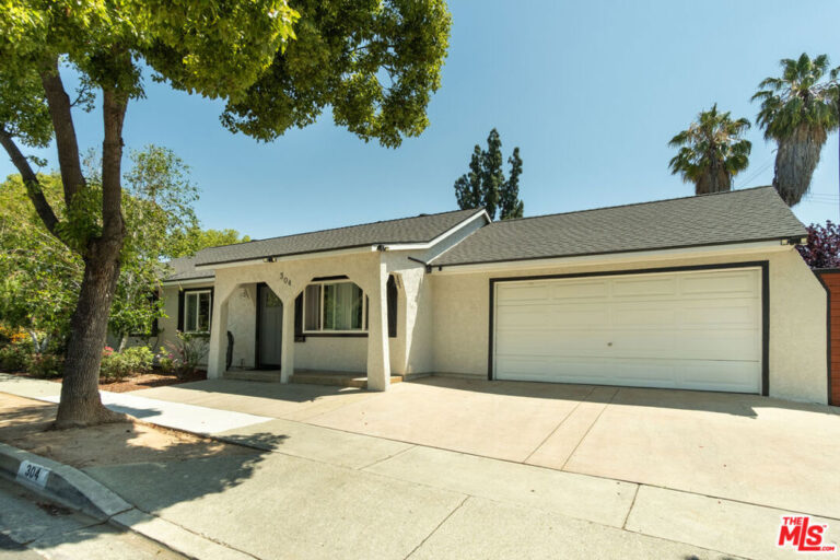 304 S Cataract Avenue, San Dimas