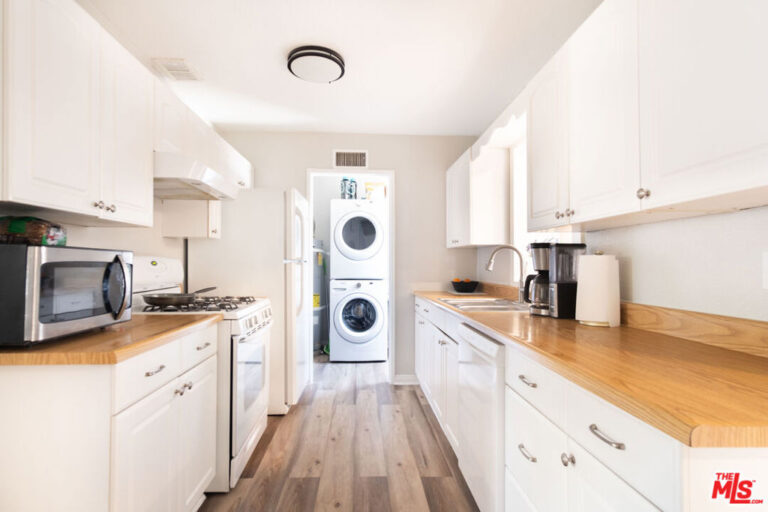 304 S Cataract Avenue, San Dimas