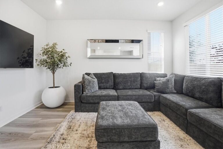 3267 Cantona Paseo, Ontario