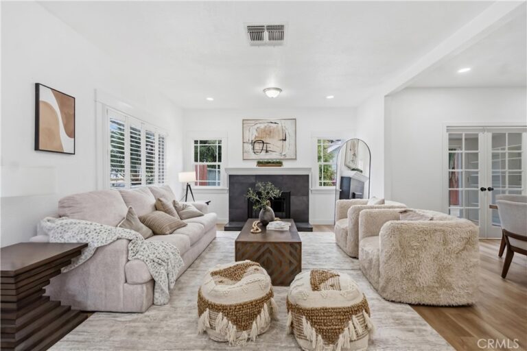 332 Chester Place, Pomona