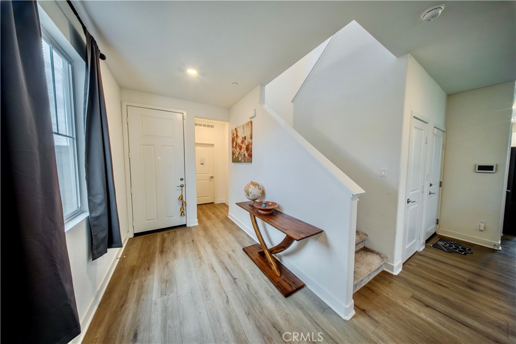 364 Castaic Way, Rialto