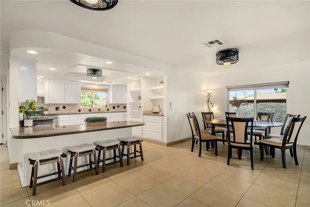 3742 Pilgrims Way, Chino