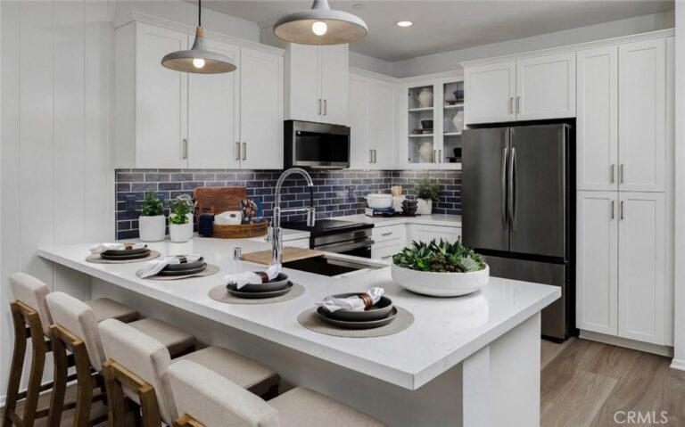 3926 E. BUCKNELL PASEO, Ontario