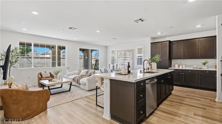 4007 E Amigos Privado, Ontario