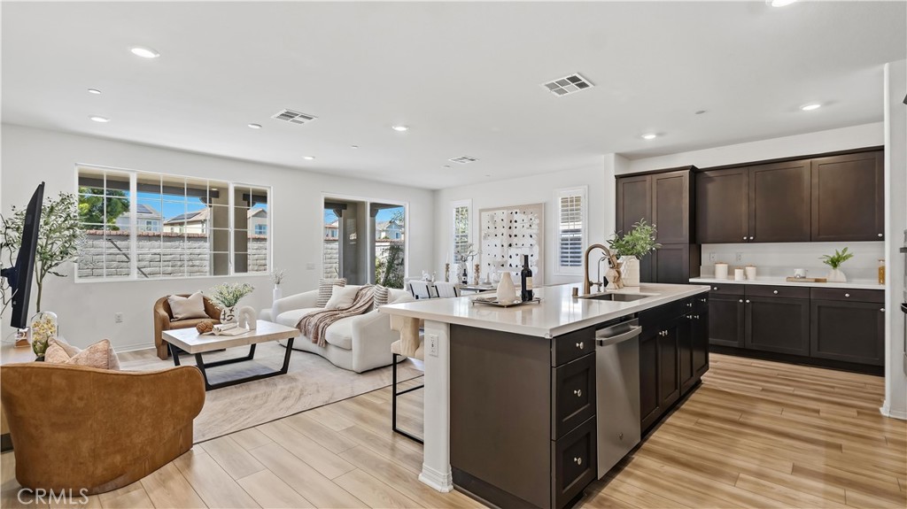 4007 E Amigos Privado, Ontario