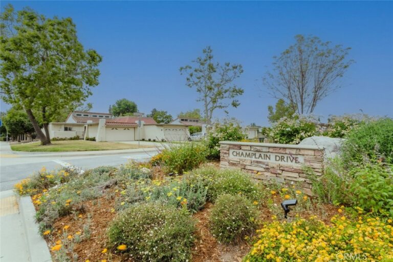 410 Champlain Drive, Claremont