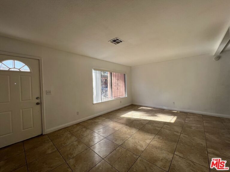 418 W Jackson Street, Rialto