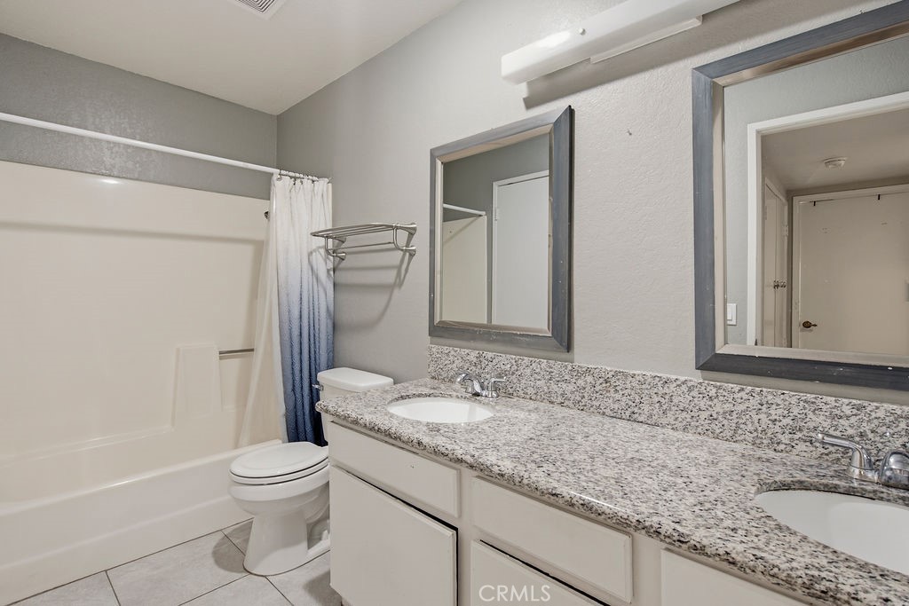 435 W 9th #D5, Upland