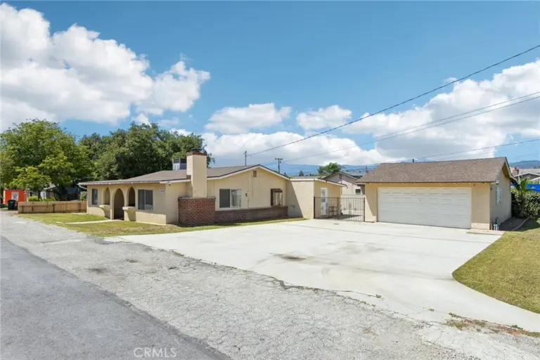 4443 N Sunflower, Covina