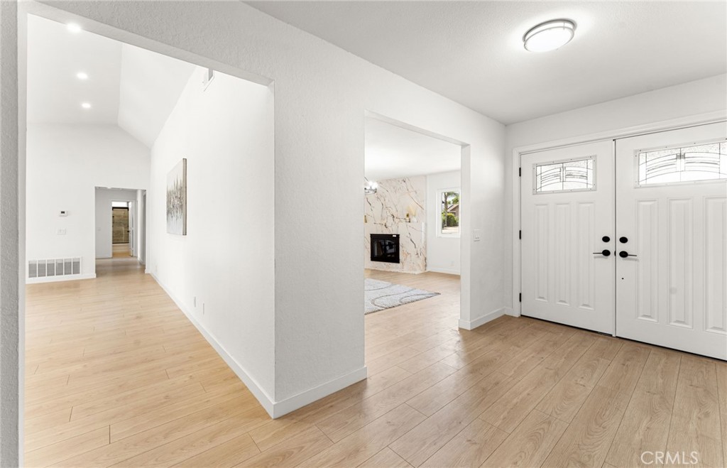 4565 Grand Avenue, Montclair