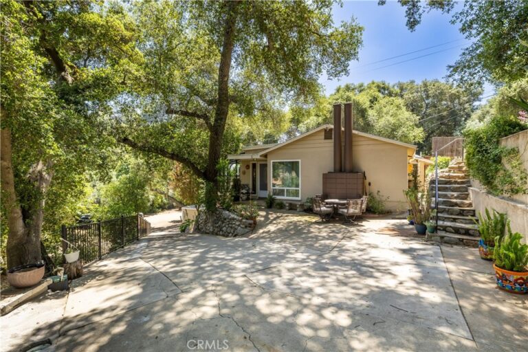 4566 Lower Live Oak Canyon Road, La Verne
