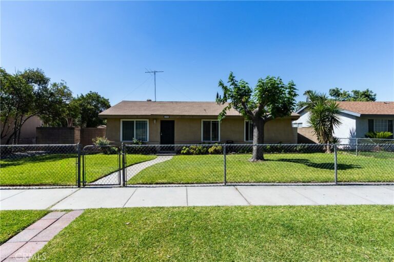 485 E Randall, Rialto