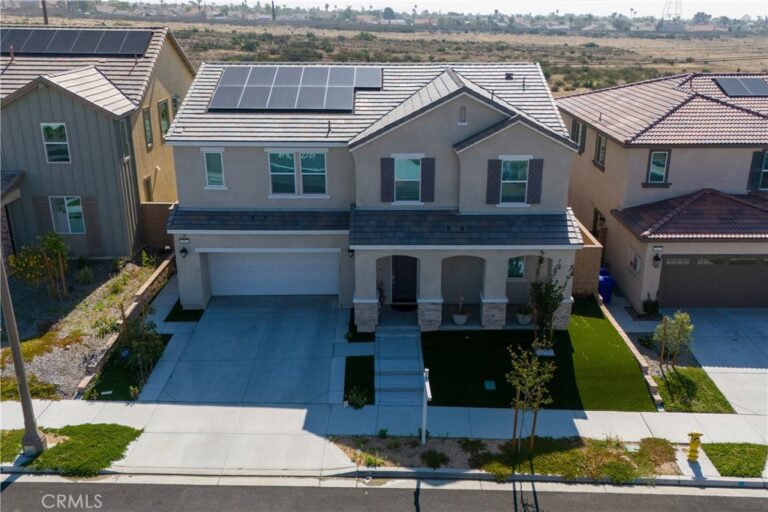 5007 Bay Laurel, Fontana