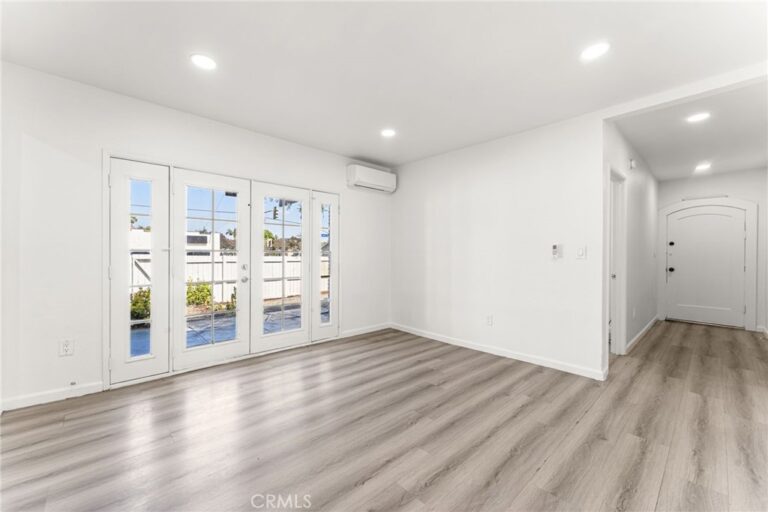 595 E Alvarado, Pomona