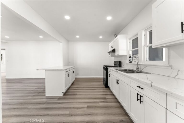 595 E Alvarado, Pomona