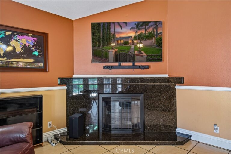 649 E Fairfield Court, Ontario