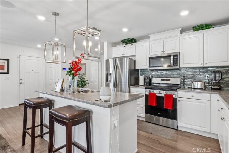 7155 Citrus Avenue #355, Fontana