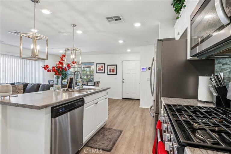 7155 Citrus Avenue #355, Fontana