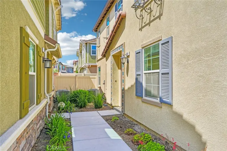 7348 Lunaria Lane, Chino