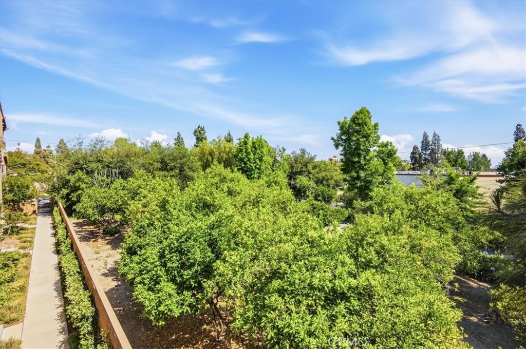 786 Plum #108, Pomona