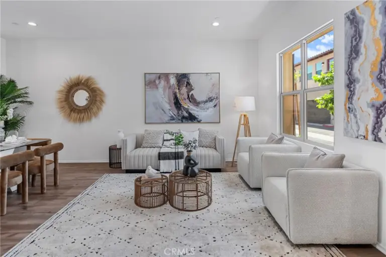 816 Francesca, Walnut