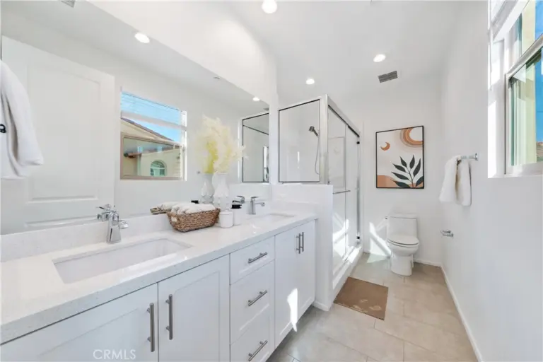 826 Francesca, Walnut