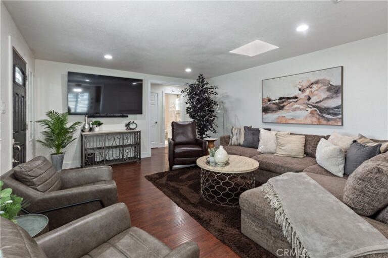 834 S Riverside Avenue, Rialto